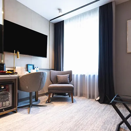 Hotell Crowne Plaza Constanta - By Ihg 4*