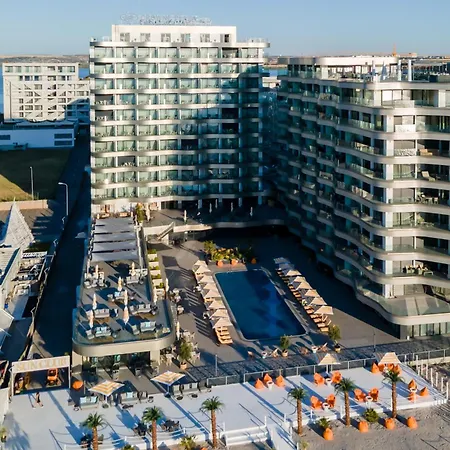 Crowne Plaza Constanta - By Ihg 4*