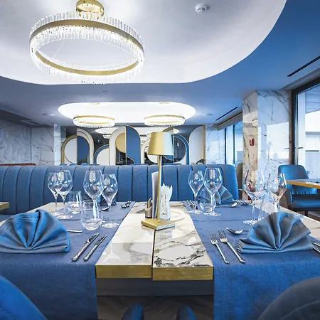 Crowne Plaza Constanta - By Ihg Hotell 4*